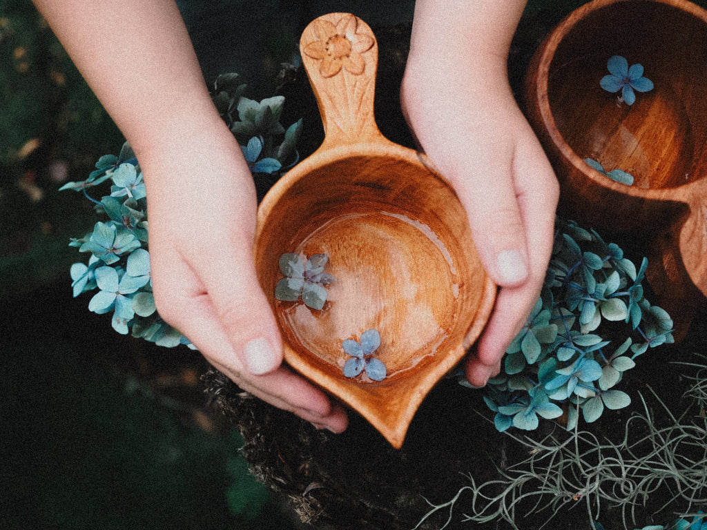 **WHOLESALE** Pre-order June 2026 ** Wildflower Pouring Cup **