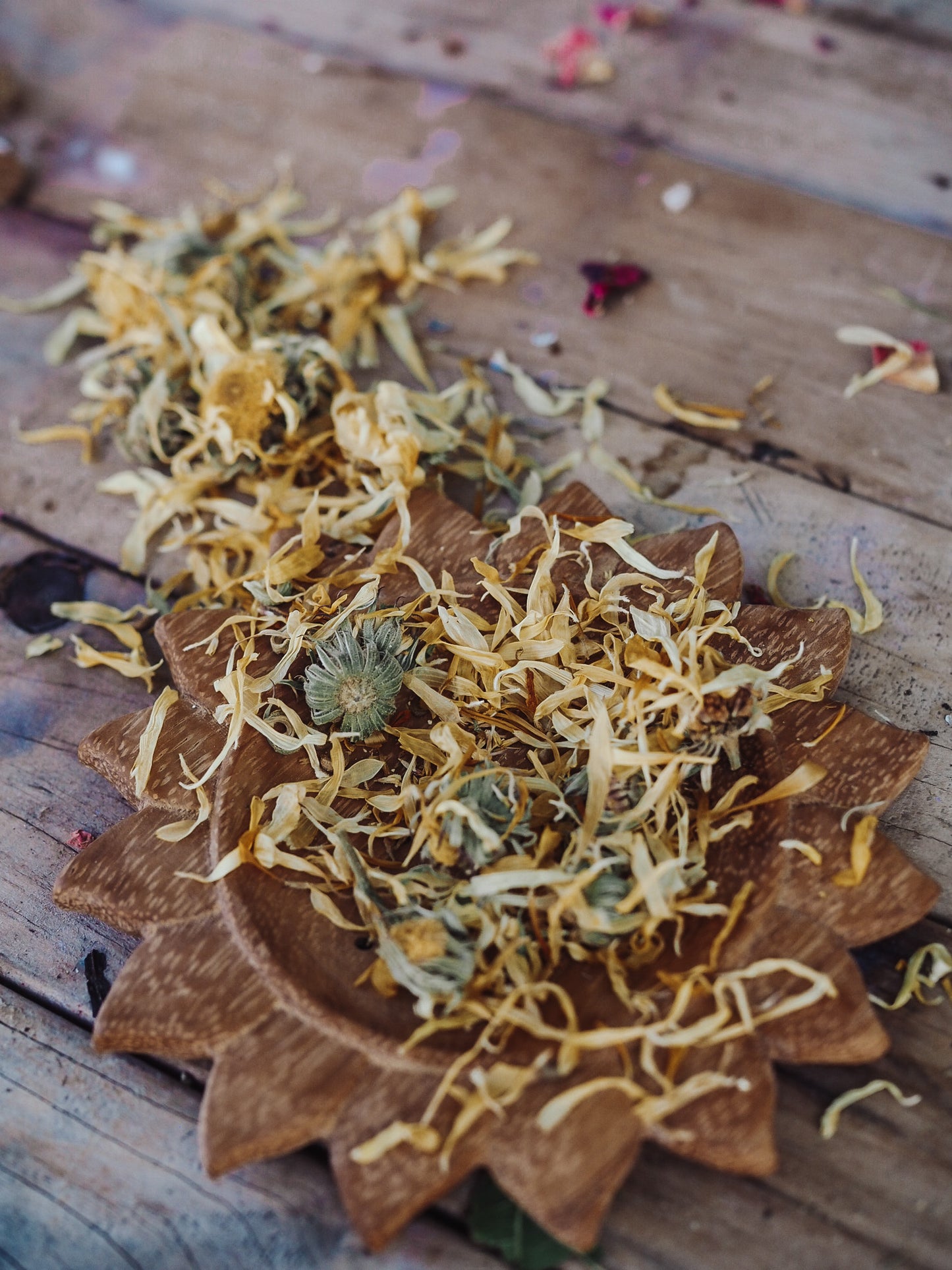 Dried Organic Calendula Flower and Petals