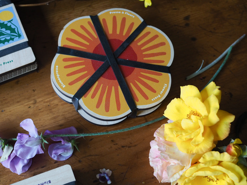 Flower Shaped Press - Yellow