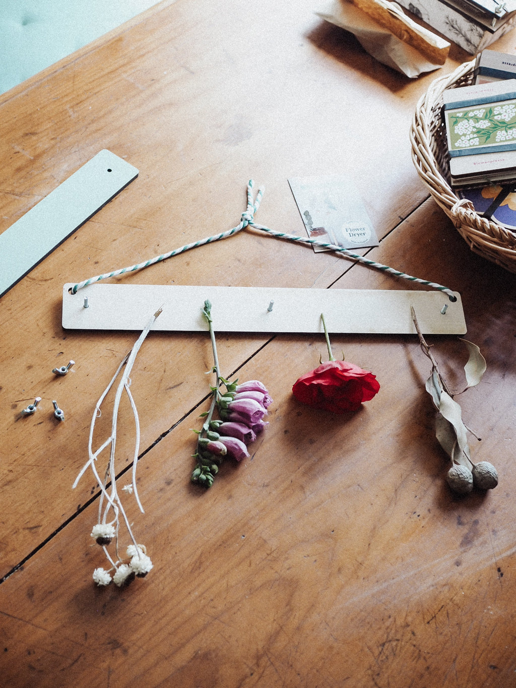 Flower Drying Kit - Green Wash