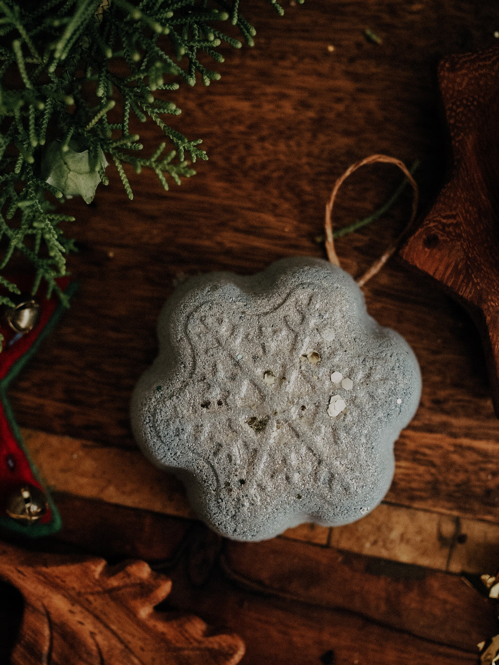 ** WHOLESALE** Snowflake PlayFizz Surprise Ornament set