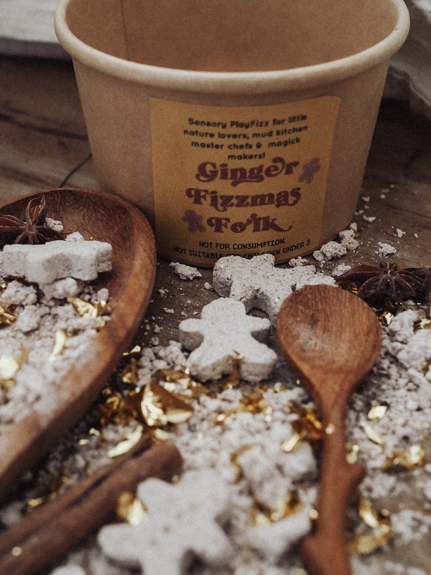 Ginger Fizzmas Folk - Crumble Cup