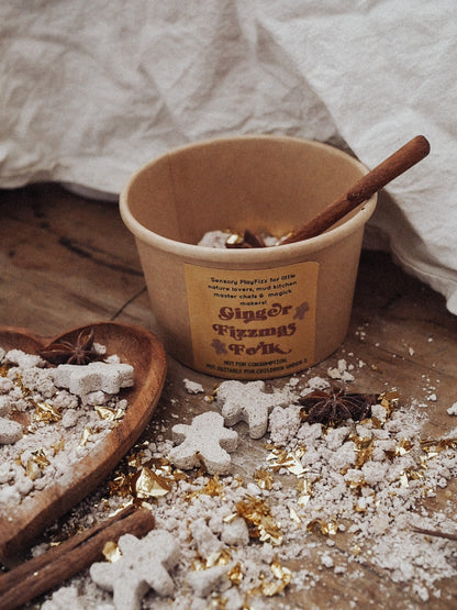 ** WHOLESALE ** Ginger Fizzmas Folk - Crumble Cup