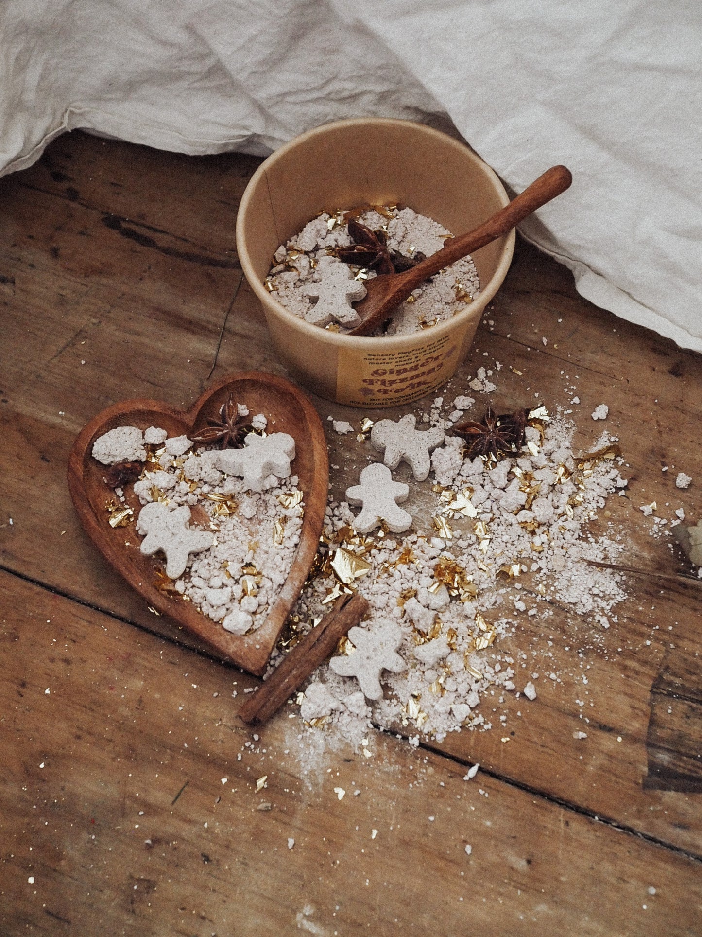 ** WHOLESALE ** Ginger Fizzmas Folk - Crumble Cup