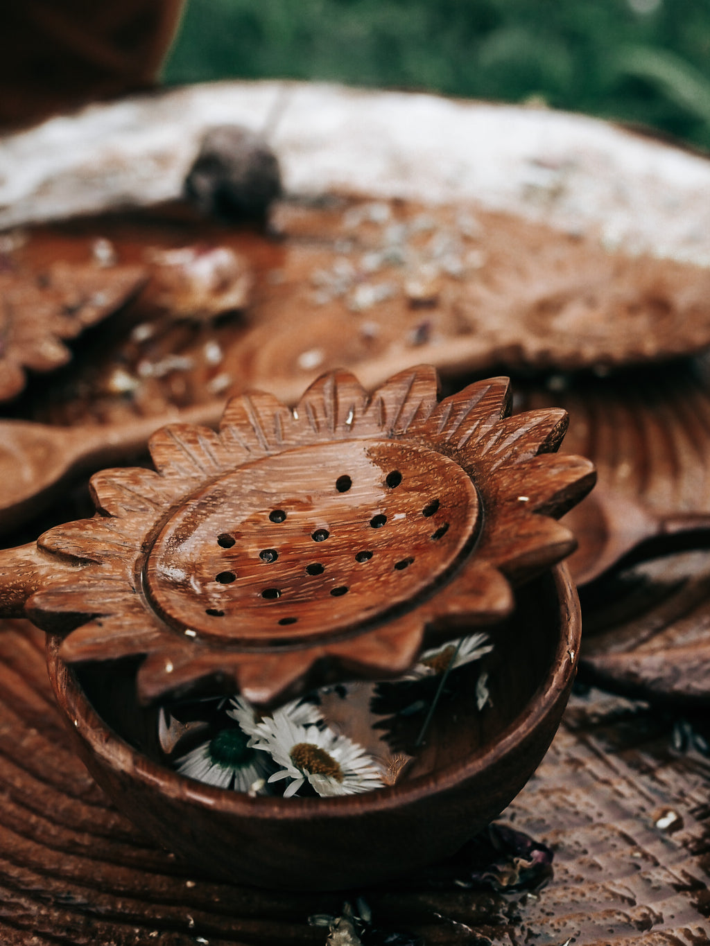 ** WHOLESALE ** PRE ORDER JUNE **TREASURE BOWL
