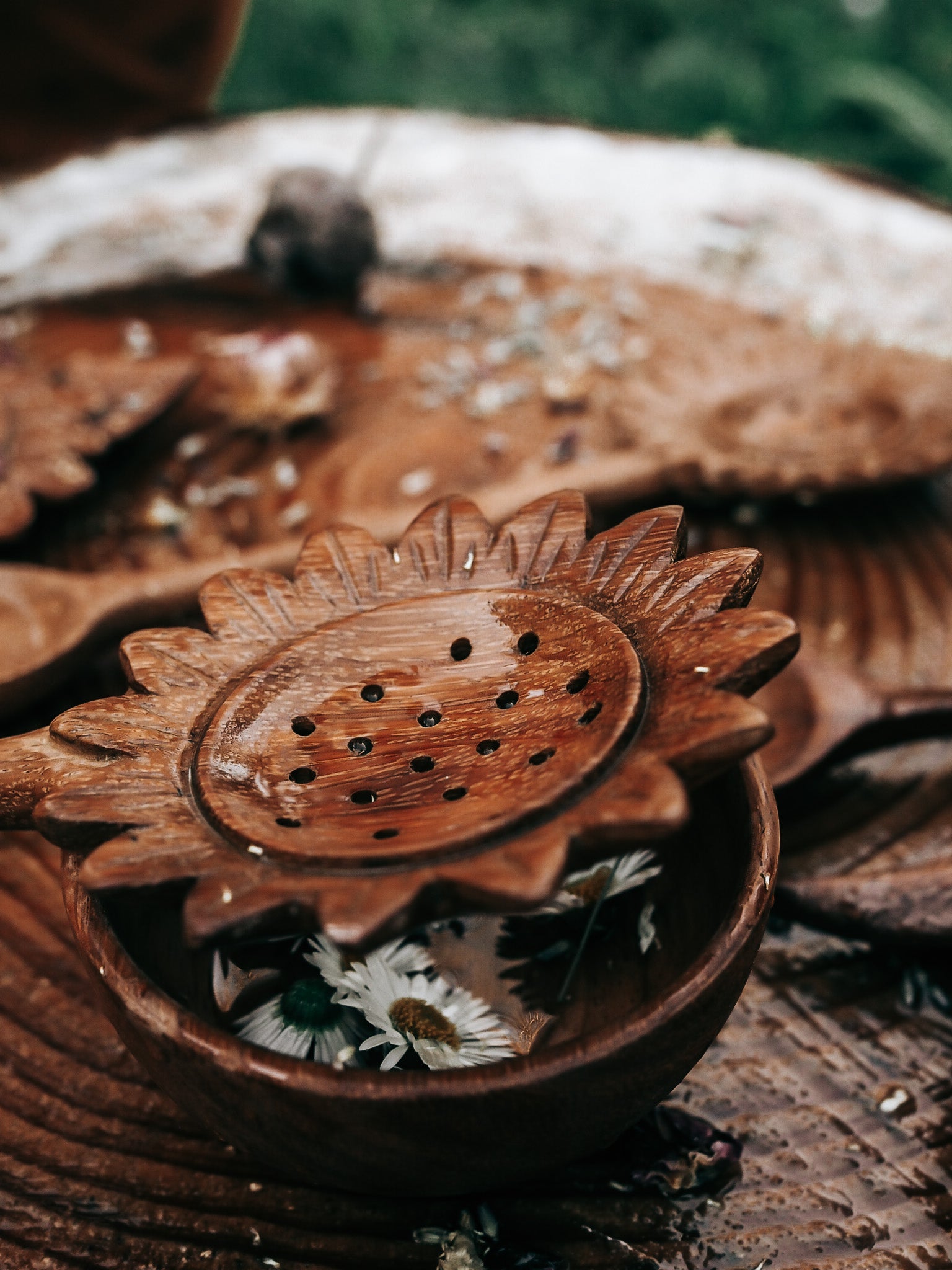 ** WHOLESALE ** PRE ORDER JUNE **TREASURE BOWL