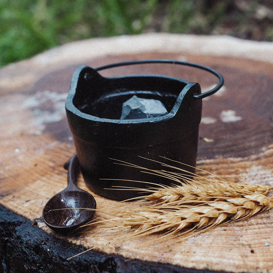 Bucket Cauldron