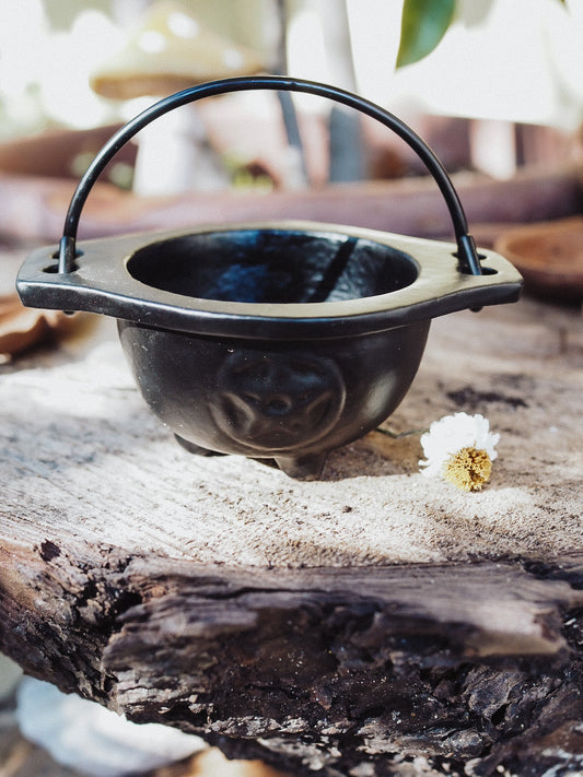 Open Pentagram Mini Cauldron