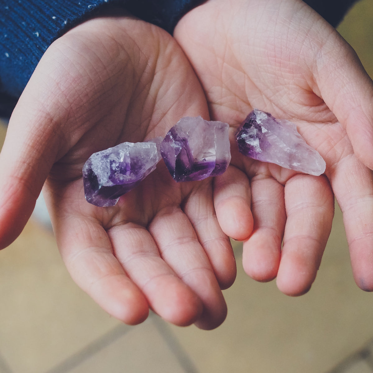 3 small Amethyst Points
